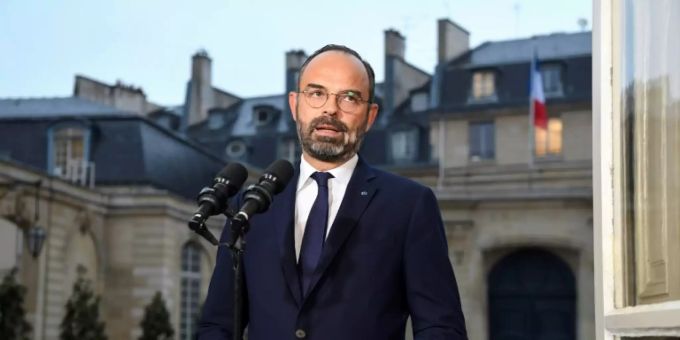 Édouard Philippe sagt: «Wir wären gezwungen, zwei Abstimmungsrunden abzuhalten, wenn wir die zweite Runde über den Sommer hinaus verschieben» Frankreich, Premierminister