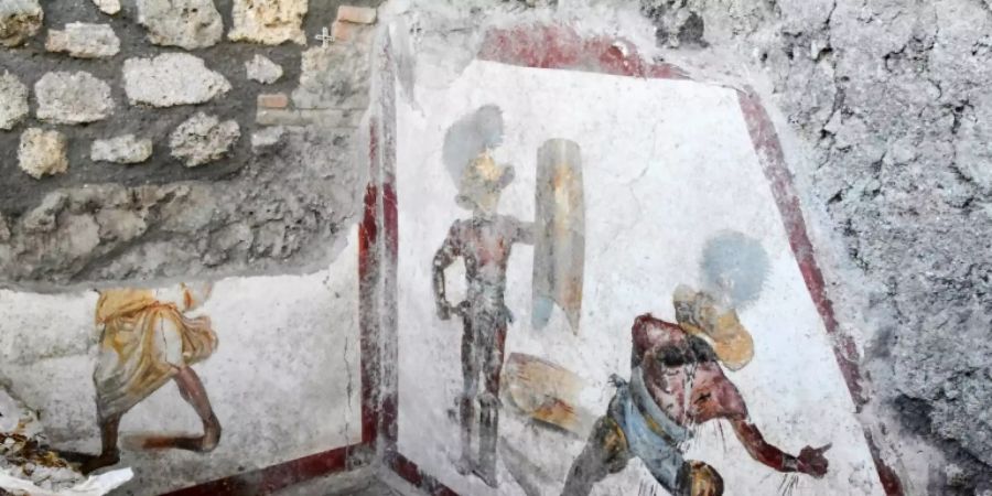 In Pompeji gefundenes Fresko eines Gladiatorenkampfes