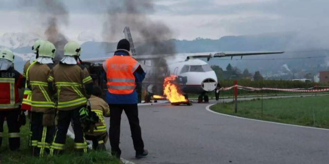 Blaulicht-Übung Flughafen Belp