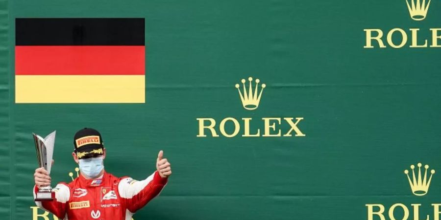 Mick Schumacher hat sich in der Formel-2-Gesamtwertung auf Platz vier verbessert. Foto: James Gasperotti/ZUMA Wire/dpa