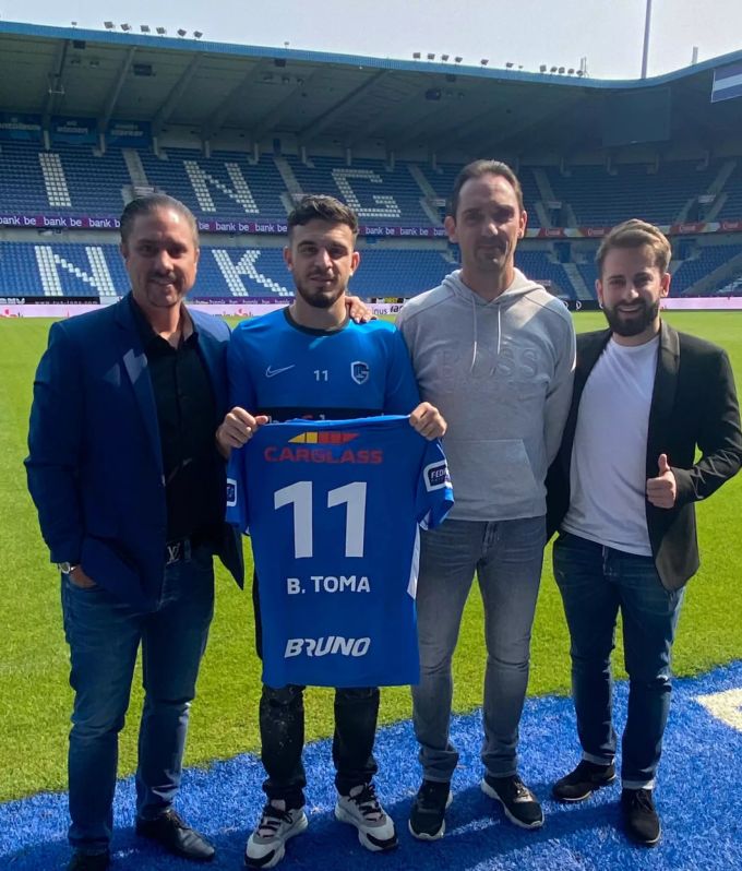 Michel Urscheler, Bastien Toma (ex FC Sion), Dimitri De Conde (Sportchef Genk) und Ismaël Piller (Gold Kick Urscheler). FC Sion