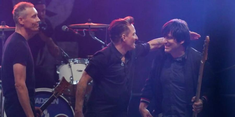 Die Coverversion von dem Ärzte-Hit «True Romance» schlägt sich gut. Foto: picture alliance / dpa