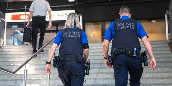 Die Polizei sucht Anwärter für die Polizeiausbildung. (Symbolbild) Kantonspolizei Solothurn