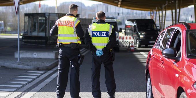 Grenzkontrollen Machen Sich In Der Schweiz Bemerkbar