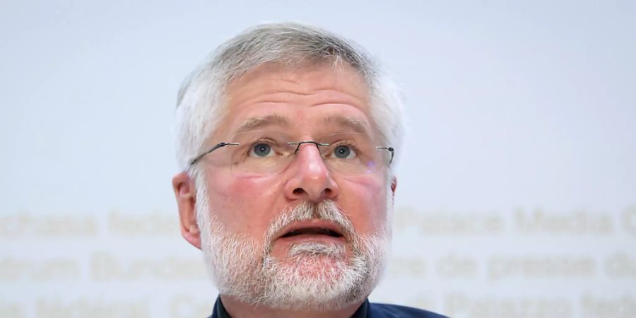 Kantonsärzte-Präsident Rudolf Hauri: «Die Erkenntnisse zur Omikron-Variante sind noch sehr vage.» (Archivbild)