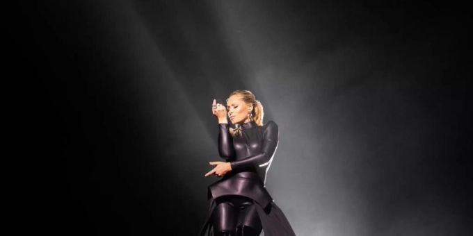 Die neuen Lieder erzählen aus ihrem Leben: Helene Fischer. Foto: Sandra Ludewig/Universal Music/dpa Die neuen Lieder erzählen aus ihrem Leben: Helene Fischer. Foto: Sandra Ludewig/Universal Music/dpa