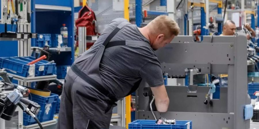 Die Betriebe erhielten mehr neue Bestellungen - besonders stark waren unter anderem Maschinenbauer betroffen. Foto: Markus Scholz/dpa/Symbolbild