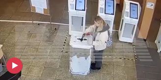 Tinte & Explosion - Mehrere Zwischenfälle überschatten Wahl in Russland