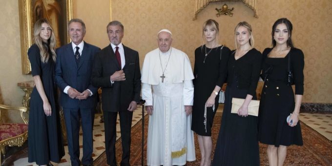 Kirche und Hollywood - Papst empfängt  Sylvester Stallone im Vatikan