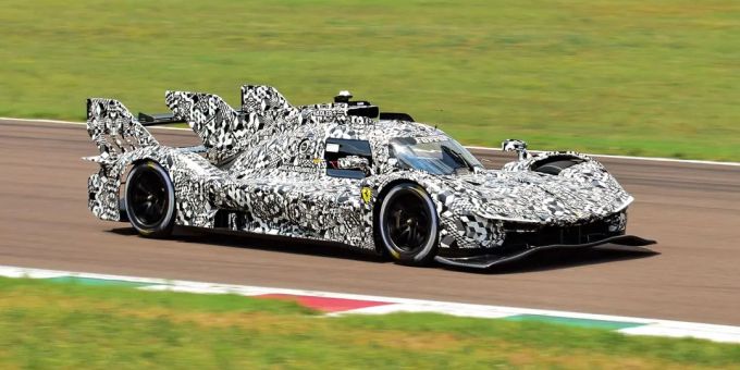 Erste Ausfahrt - Das ist der Ferrari für die 24 Stunden von Le Mans!