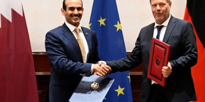 Emir von Katar (l.) und Habeck Emir von Katar (l.) und Habeck