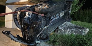 Baar: Auto und Motorrad verunfallt