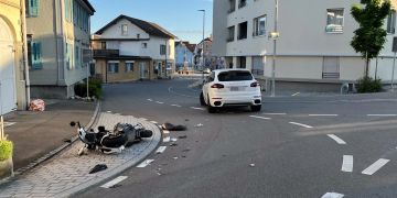 Goldach: Auf Gegenfahrbahn gegen Roller geprallt