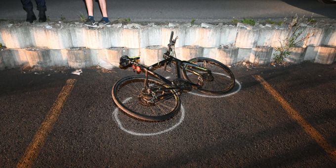 Rebstein SG: Mit Velo gestürzt. Rebstein SG