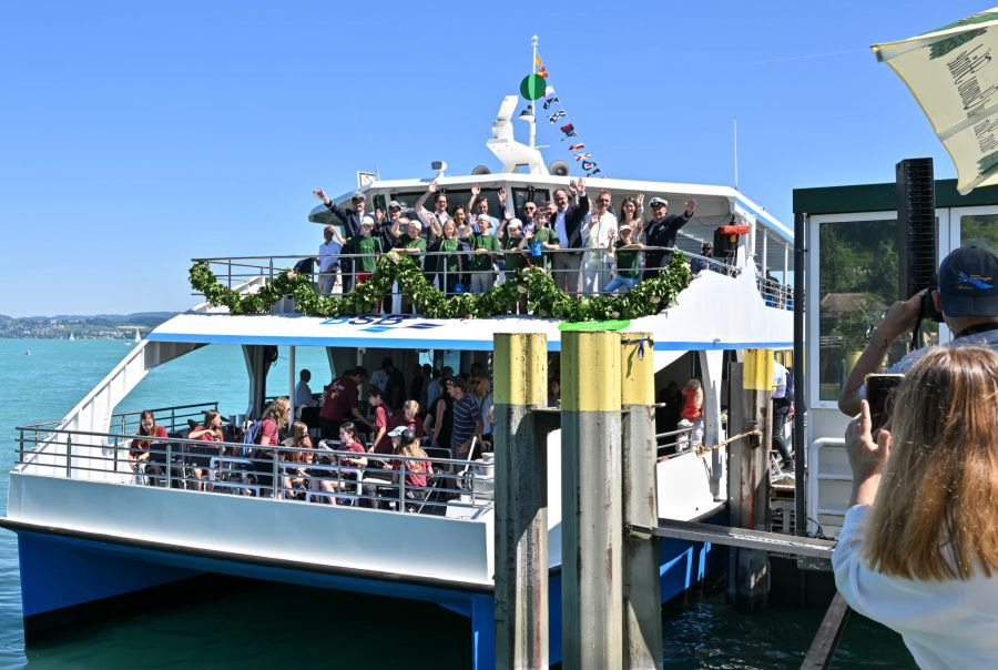 Neuer E-Katamaran Insel Mainau