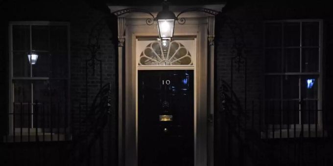 10 Downing Street, Amtssitz des britischen Premierministers. dowing street 10