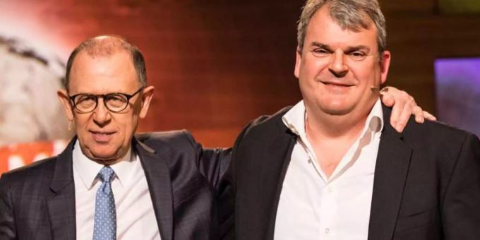 Viktor Giacobbo und Mike Müller machten bei #NoLiestal mit. Giacobbo Müller