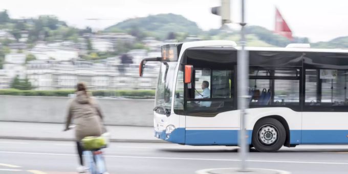 Ein Bus unterwegs in Luzern. (Archivbild) Luzern