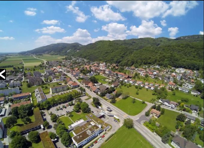 Egerkingen aus der Vogelperspektive. Egerkingen Gemeinde Präsidentin