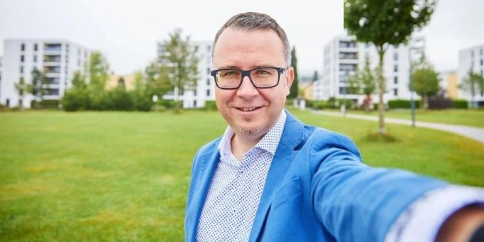 Dominic Amacher ist FDP-Fraktionspräsident im Gemeindeparlament von Köniz. Dominic Amacher FDP