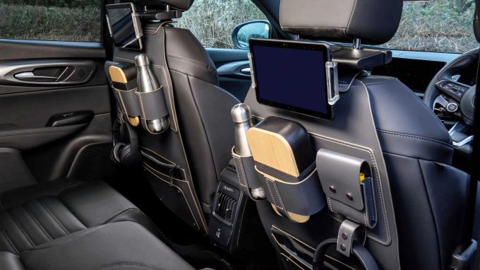 In der Alfa Romeo Tonale Bambini Edition gibt es Kinderunterhaltung auf die moderne Art 2023 Alfa Romeo Tonale