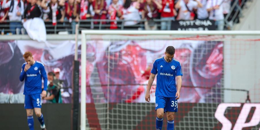 Schalkes Spieler Marcin Kaminski ist nach dem Spiel enttäuscht. Wie geht es für den S04 weiter?