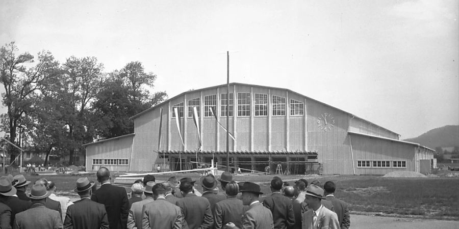 Als Provisorium für die Feier «100 Jahre Bundesverfassung» errichtet: Die Alte Berner Festhalle. (Archivbild vom 24. Mai 1948)