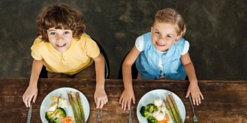 Kinder Teller Gemüse Freude