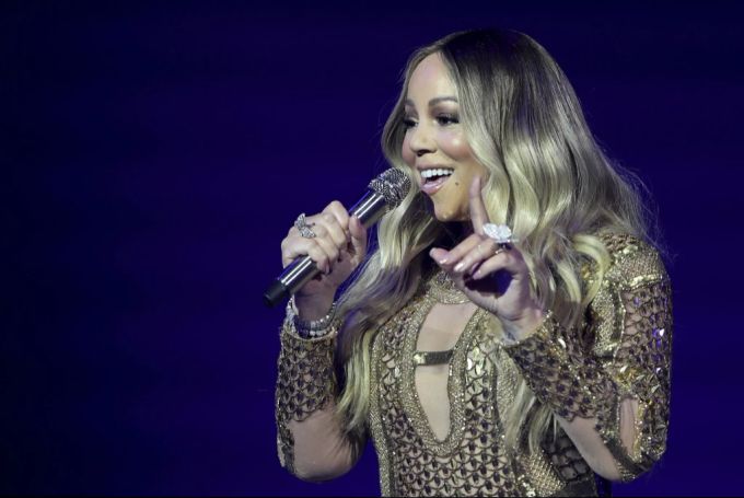 Mariah Carey hofft, dass sie ihre Weihnachtstour schon bald fortsetzen kann. (Archivbild) Mariah Carey