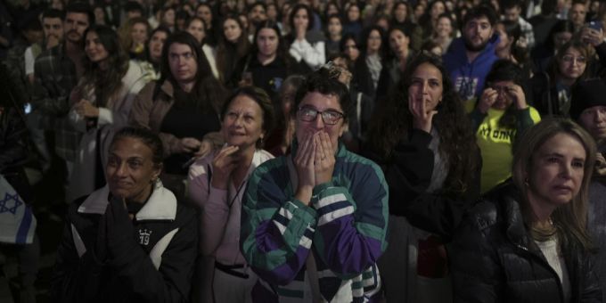 Freude bei den Anhängern der freigelassenen Geiseln in Israel. Geislen Freigelassen