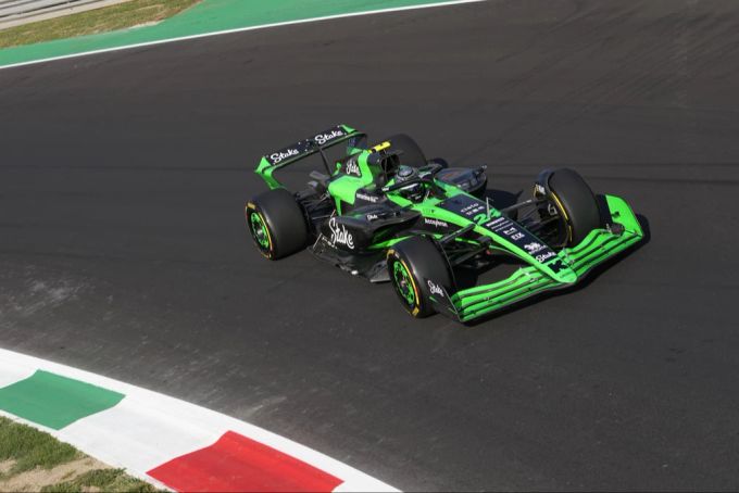 Zhou Guanyu holte 2024 die einzigen Punkte für Sauber. Zhou Guanyu Sauber