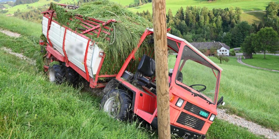 Dreien: Motorkarren gekippt