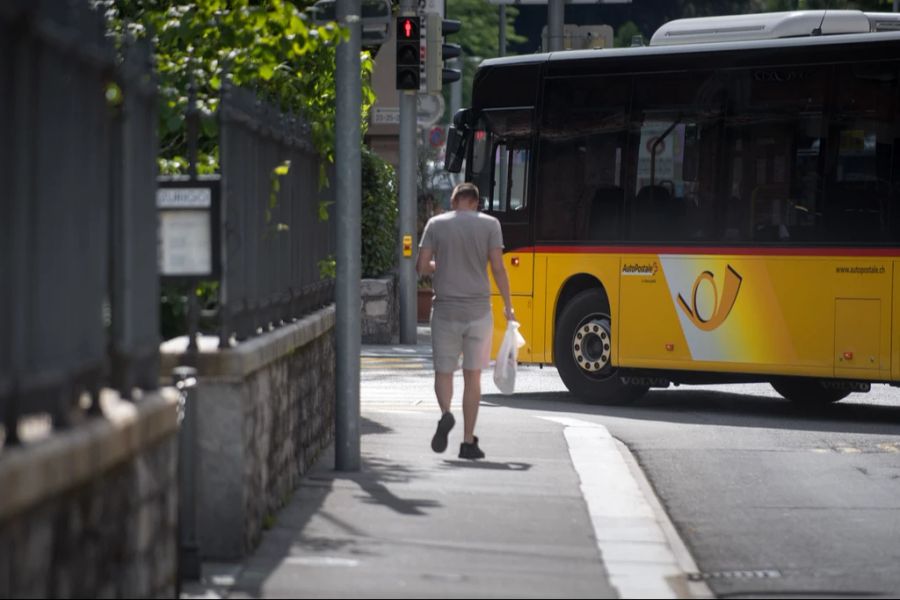 Chauffeure und die Firma Postauto bestätigen, dass die Begrüssung etwas verloren gegangen sei.