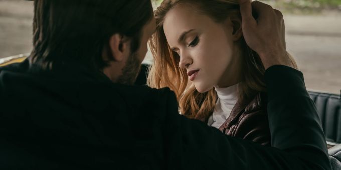 Die Liebe ist ein seltsames Spiel – und manchmal zieht sie einen zurück zum Ex-Partner. Liebe, Ex-Partner, Beziehung