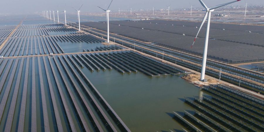 China baut Solar- und Windkraft massiv aus.