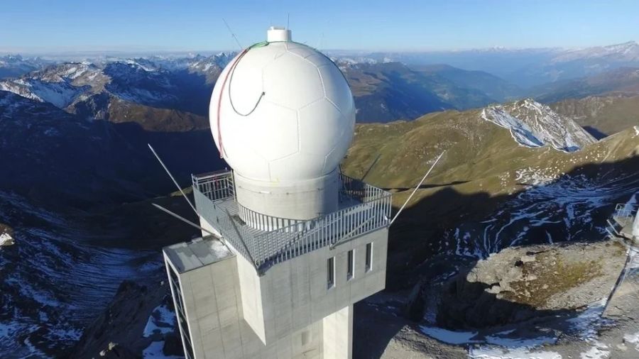 Dies erklärt er am Beispiel der Radarstation Albis, welche sich auf 900 Metern befindet. (Archivbild)