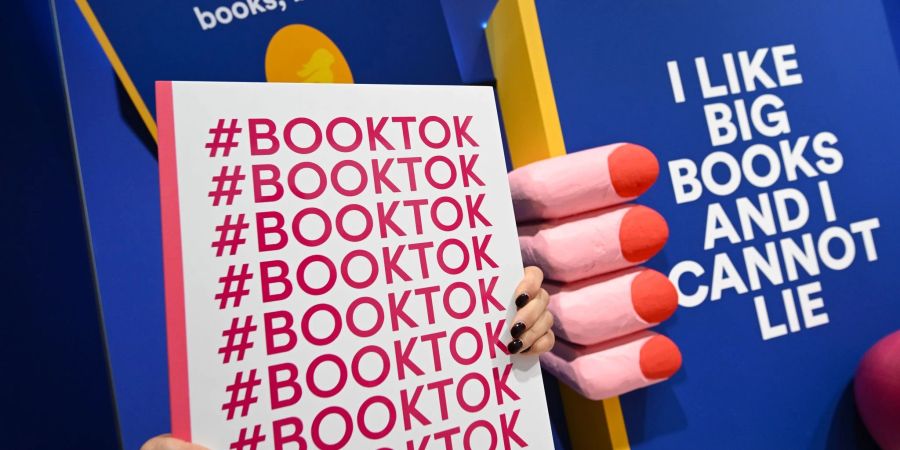 Tiktok hat in sechs Kategorien die deutschen Tiktok Book Awards verliehen. (Archivbild)