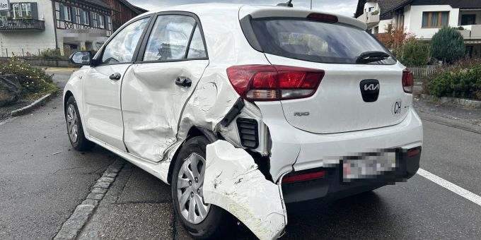 Zwei Verletzte - Verkehrsunfall in Neukirch an der Thur