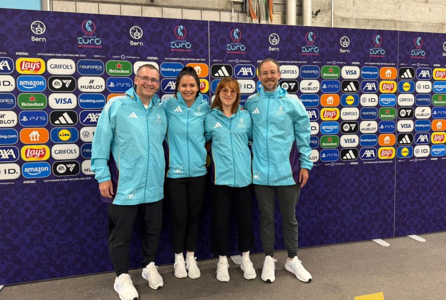 Das Team der Lead Ceremony Volunteers um Reto Weber, Sara, Meret und Nicolas (vlnr).