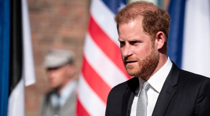 Prinz Harry konfrontiert den Palast erneut mit Vorwürfen, will sich aber versöhnen. Prinz Harry