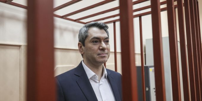 Ein Gericht hat den bekannten Wahlbeobachter Grigory Melkonjanz in Russland zu fünf Jahren Haft verurteilt. Wahlbeobachter Grigory Melkonjanz Russland