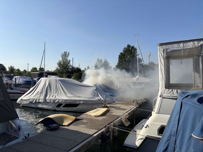 Die Feuerwehr konnte den Brand löschen. Feuerwehr