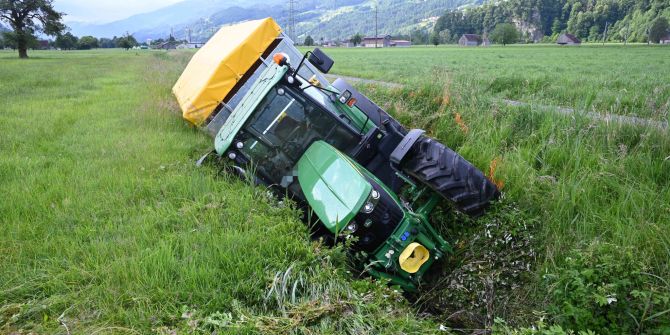 Traktorunfall in Berschis