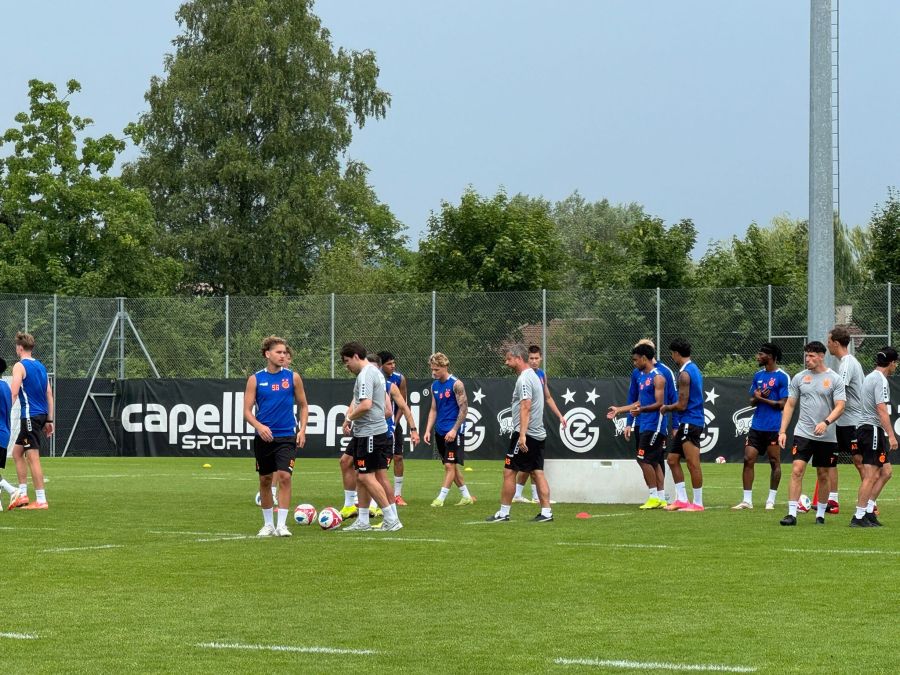 GC trainiert auf dem Campus unter dem neuen Trainer.
