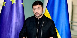 Ukraine-Krieg - Selenskyj stellt Militärführung neu auf Ukraine-Krieg - Selenskyj stellt Militärführung neu auf