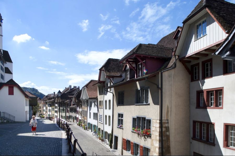 Ein Bewohner der Aarauer Altstadt muss 500 Franken zahlen. (Archiv)
