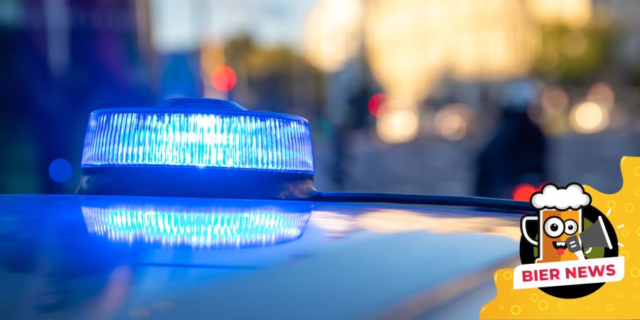 Blaulicht auf Autodach