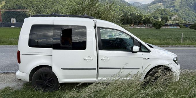 Fahrzeugaufbruch in Mollis GL – Zeugenaufruf. Mollis GL