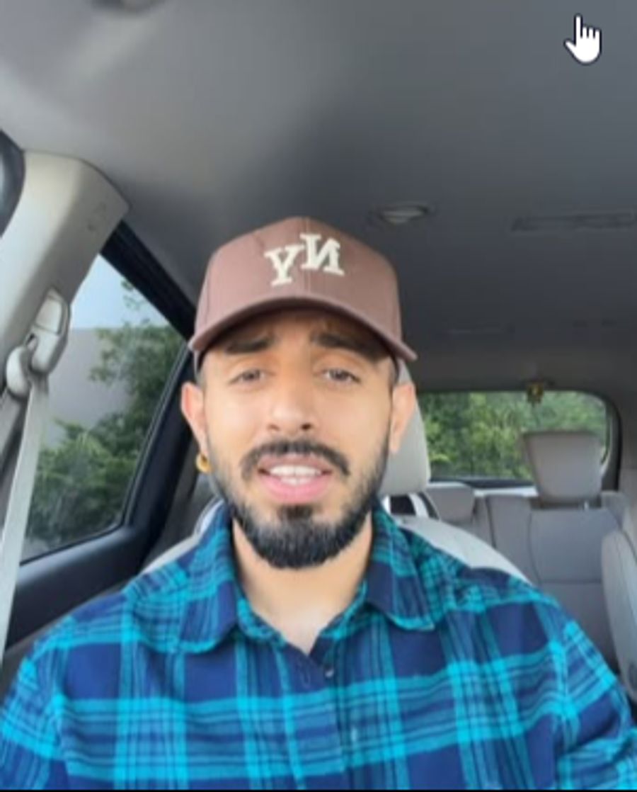 Der Influencer entschuldigt sich mit einer Videobotschaft und stellt richtig, was auf dem ersten Video zu sehen war.