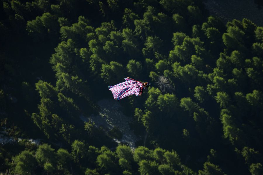 Am Donnerstagvormittag ereignete sich im Wallis ein tödlicher Wingsuitunfall.